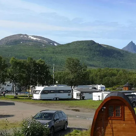 Camp Fjordbotn אתר קמפינג Galnslåtta