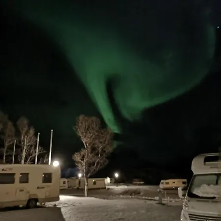 Camp Fjordbotn Kemp *